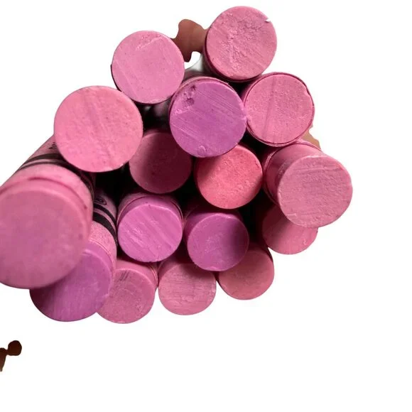 Retired Vintage Crayola Thistle Pink Crayons 16 Pack Lot Collectable Art Supply - Picture 3 of 4